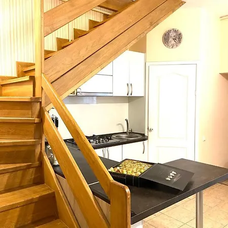 Двухэтажная Квартира В Центре Одессы * Odessa