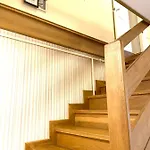 Двухэтажная Квартира В Центре Одессы Apartmán *