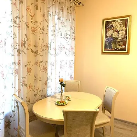 Apartmán Двухэтажная Квартира В Центре Одессы Oděsa